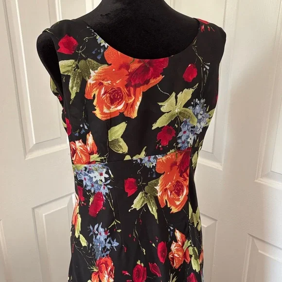 Tribal Vibrant Floral Maxi Dress - Black with Red and Orange - Picture 8 of 15